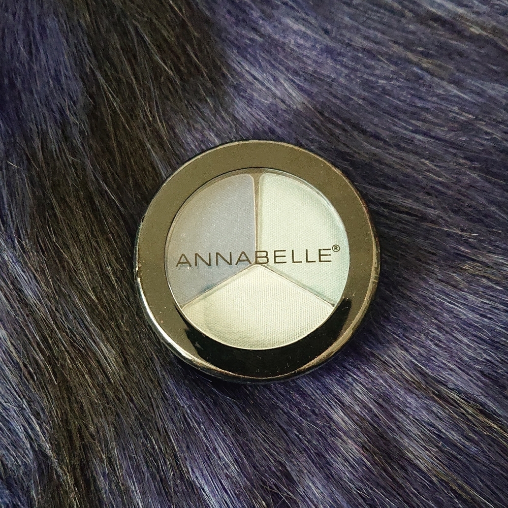 Annabelle Eyeshadow Trio - Silver and Cream
